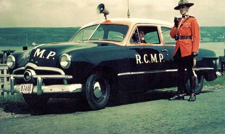 Canada Mountie, Patrol Car